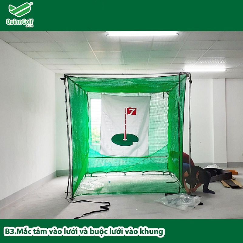lắp đặt khung lưới tập golf